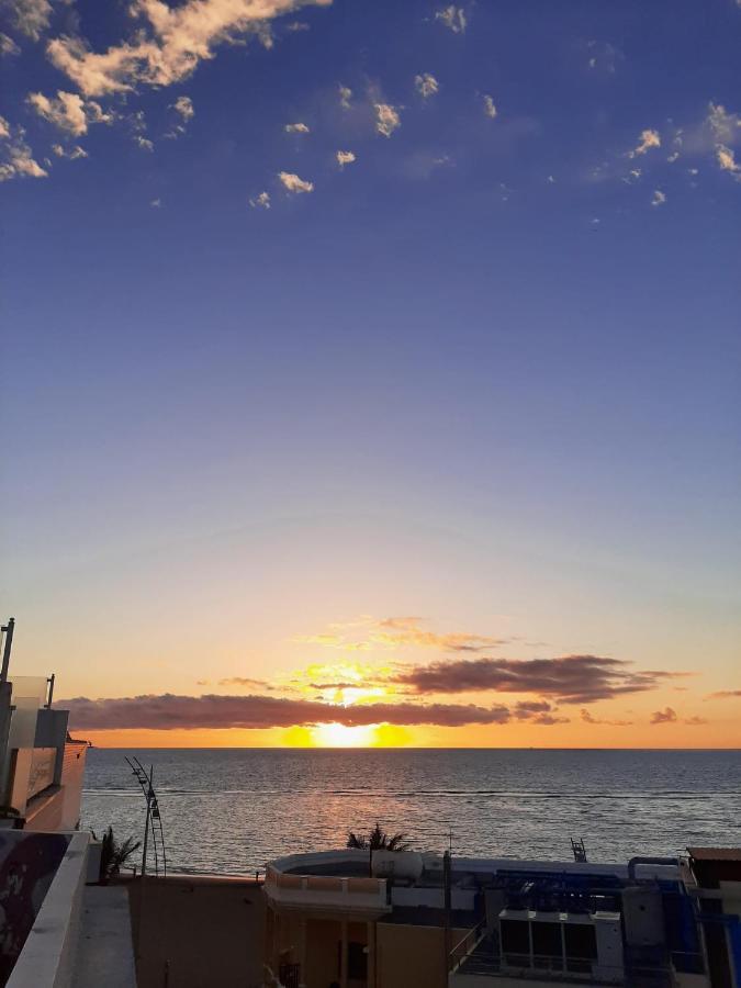 Malibu Canteras Atico 23 Vista Mar - Seaview Penthouse (Adults Only) لاس بالماس دي غران كاناريا المظهر الخارجي الصورة