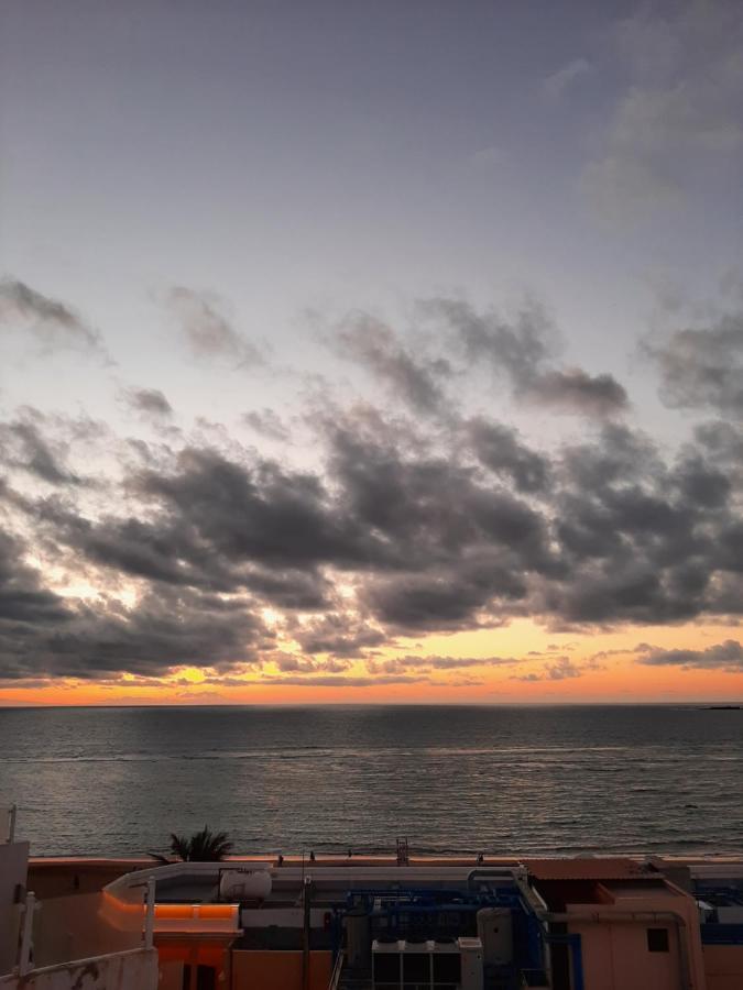 Malibu Canteras Atico 23 Vista Mar - Seaview Penthouse (Adults Only) لاس بالماس دي غران كاناريا المظهر الخارجي الصورة