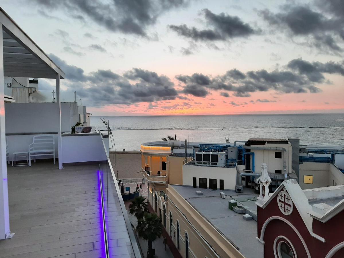 Malibu Canteras Atico 23 Vista Mar - Seaview Penthouse (Adults Only) لاس بالماس دي غران كاناريا المظهر الخارجي الصورة